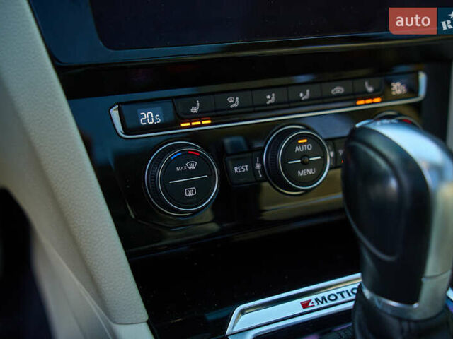 Чорний Фольксваген Пассат, об'ємом двигуна 2 л та пробігом 244 тис. км за 18500 $, фото 35 на Automoto.ua