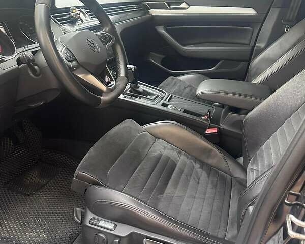 Чорний Фольксваген Пассат, об'ємом двигуна 1.97 л та пробігом 264 тис. км за 18450 $, фото 24 на Automoto.ua