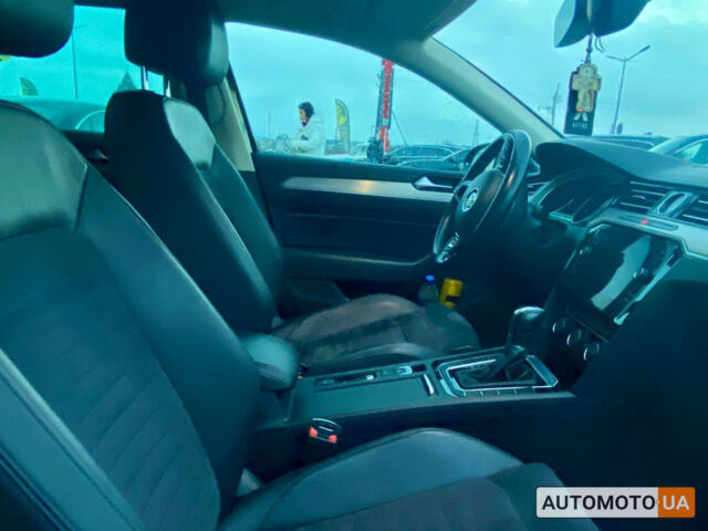 Чорний Фольксваген Пассат, об'ємом двигуна 2 л та пробігом 235 тис. км за 18600 $, фото 25 на Automoto.ua