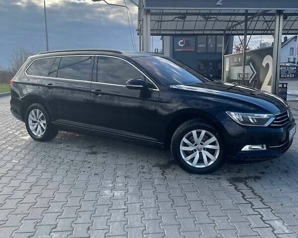 Черный Фольксваген Пассат, объемом двигателя 1.97 л и пробегом 245 тыс. км за 18800 $, фото 4 на Automoto.ua