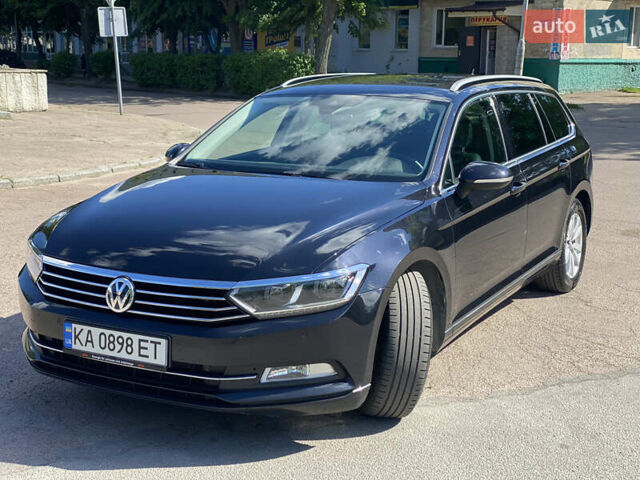 Черный Фольксваген Пассат, объемом двигателя 2 л и пробегом 252 тыс. км за 17800 $, фото 22 на Automoto.ua