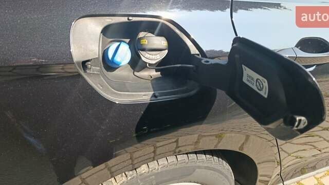 Черный Фольксваген Пассат, объемом двигателя 1.97 л и пробегом 109 тыс. км за 25890 $, фото 17 на Automoto.ua