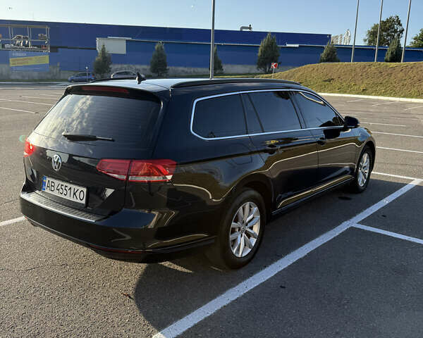 Черный Фольксваген Пассат, объемом двигателя 1.97 л и пробегом 223 тыс. км за 17100 $, фото 7 на Automoto.ua