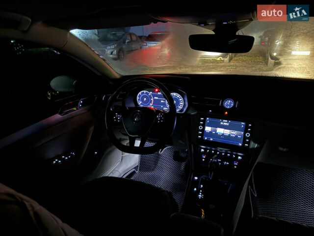 Черный Фольксваген Пассат, объемом двигателя 1.97 л и пробегом 223 тыс. км за 17100 $, фото 34 на Automoto.ua