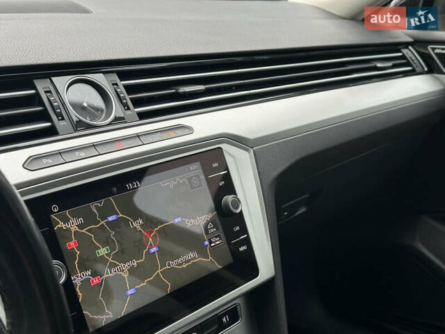 Фольксваген Пассат 2018 в Дубно на Automoto.ua Черный Фольксваген Пассат, объемом двигателя 2 л и пробегом 250 тыс. км за 16950 $, фото 58 на Automoto.ua