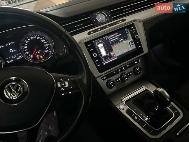 Фольксваген Пассат 2018 в Дубно на Automoto.ua Черный Фольксваген Пассат, объемом двигателя 2 л и пробегом 250 тыс. км за 16950 $, фото 60 на Automoto.ua