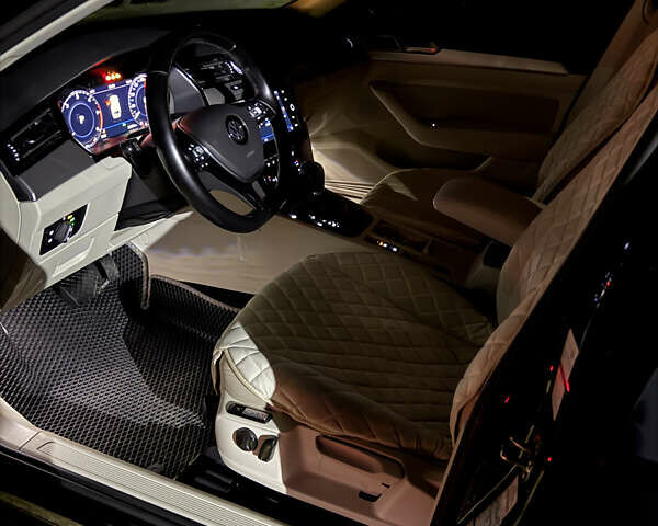 Черный Фольксваген Пассат, объемом двигателя 1.97 л и пробегом 223 тыс. км за 17100 $, фото 13 на Automoto.ua