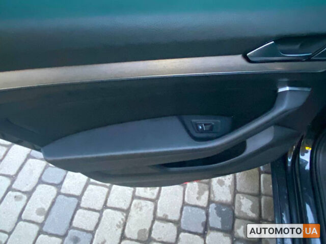 Чорний Фольксваген Пассат, об'ємом двигуна 2 л та пробігом 235 тис. км за 18600 $, фото 16 на Automoto.ua