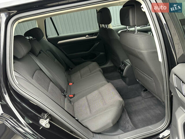 Фольксваген Пассат 2018 в Дубно на Automoto.ua Черный Фольксваген Пассат, объемом двигателя 2 л и пробегом 250 тыс. км за 16950 $, фото 37 на Automoto.ua