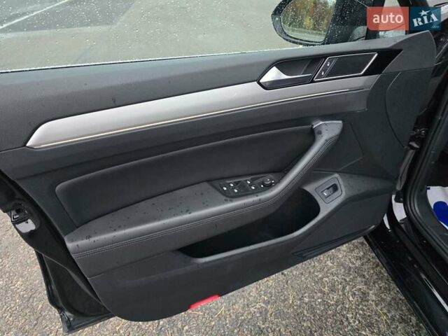 Фольксваген Пассат 2018 у Ковель на Automoto.ua Чорний Фольксваген Пассат, об'ємом двигуна 2 л та пробігом 234 тис. км за 18599 $, фото 28 на Automoto.ua