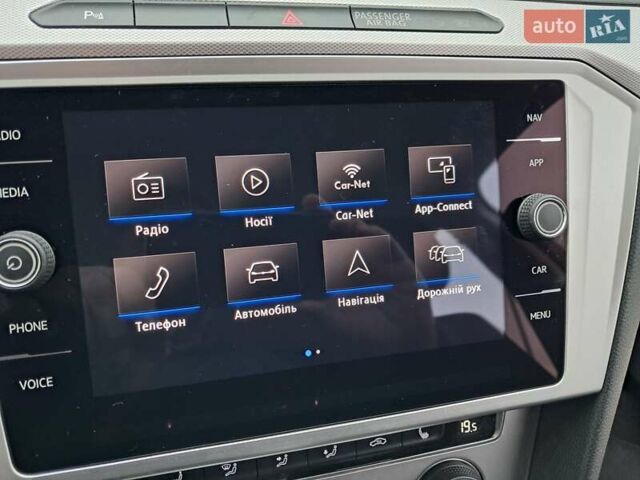 Черный Фольксваген Пассат, объемом двигателя 2 л и пробегом 250 тыс. км за 16700 $, фото 27 на Automoto.ua