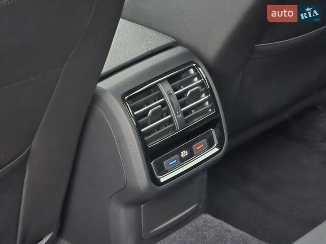 Фольксваген Пассат 2018 у Ковель на Automoto.ua Чорний Фольксваген Пассат, об'ємом двигуна 2 л та пробігом 234 тис. км за 18599 $, фото 42 на Automoto.ua