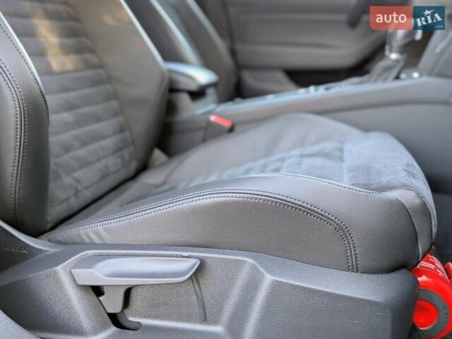 Фольксваген Пассат 2018 в Луцке на Automoto.ua Черный Фольксваген Пассат, объемом двигателя 1.97 л и пробегом 240 тыс. км за 19300 $, фото 23 на Automoto.ua