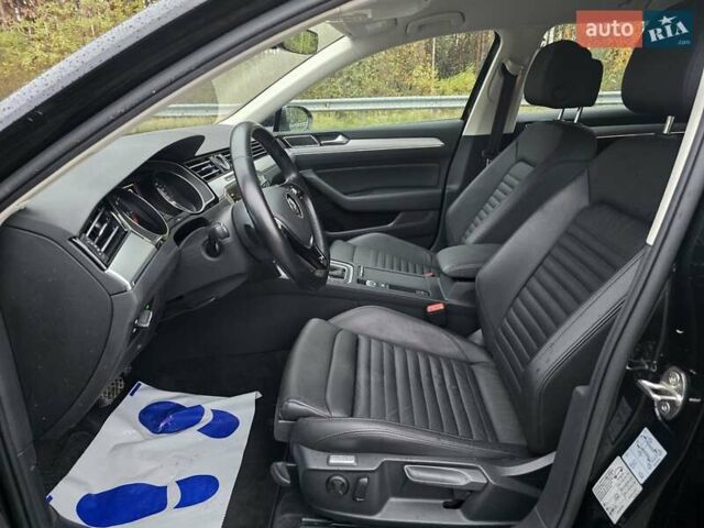 Фольксваген Пассат 2018 у Ковель на Automoto.ua Чорний Фольксваген Пассат, об'ємом двигуна 2 л та пробігом 234 тис. км за 18599 $, фото 34 на Automoto.ua
