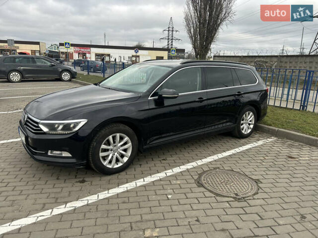Черный Фольксваген Пассат, объемом двигателя 1.6 л и пробегом 280 тыс. км за 14500 $, фото 1 на Automoto.ua