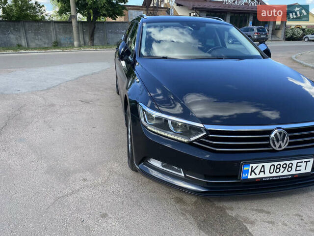 Черный Фольксваген Пассат, объемом двигателя 2 л и пробегом 252 тыс. км за 17800 $, фото 2 на Automoto.ua