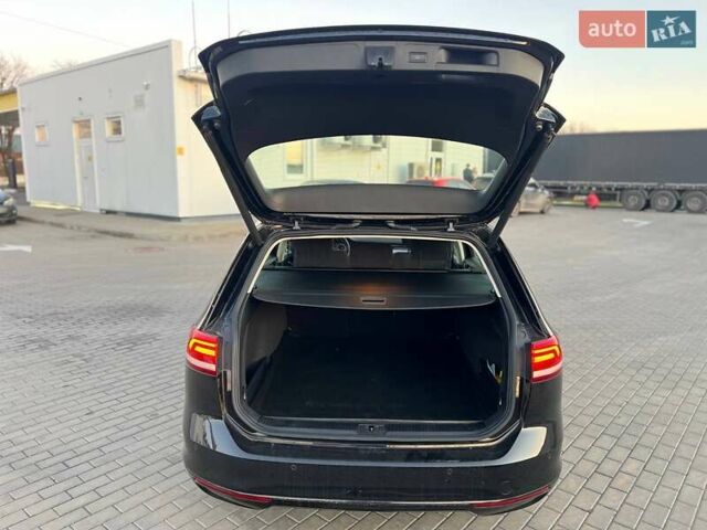 Черный Фольксваген Пассат, объемом двигателя 1.97 л и пробегом 270 тыс. км за 15700 $, фото 33 на Automoto.ua