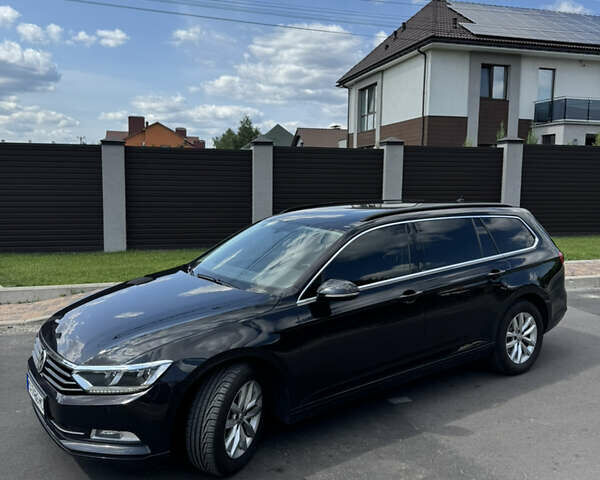 Чорний Фольксваген Пассат, об'ємом двигуна 1.6 л та пробігом 232 тис. км за 20500 $, фото 5 на Automoto.ua