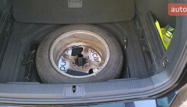 Черный Фольксваген Пассат, объемом двигателя 1.97 л и пробегом 200 тыс. км за 21700 $, фото 3 на Automoto.ua