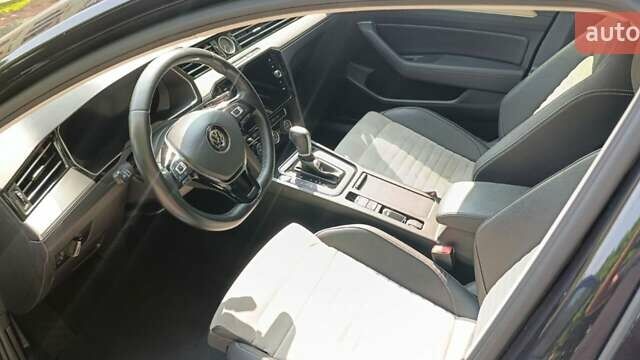 Черный Фольксваген Пассат, объемом двигателя 1.97 л и пробегом 109 тыс. км за 25890 $, фото 14 на Automoto.ua