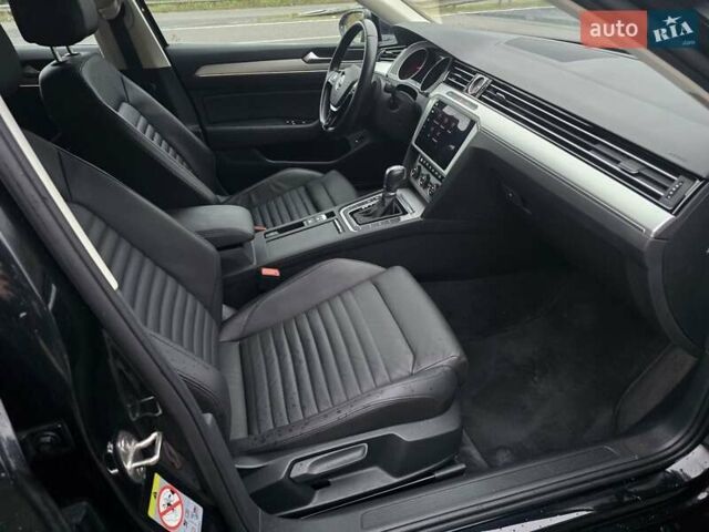 Фольксваген Пассат 2018 у Ковель на Automoto.ua Чорний Фольксваген Пассат, об'ємом двигуна 2 л та пробігом 234 тис. км за 18599 $, фото 49 на Automoto.ua