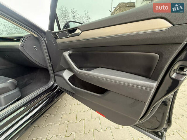 Чорний Фольксваген Пассат, об'ємом двигуна 1.97 л та пробігом 270 тис. км за 19900 $, фото 48 на Automoto.ua