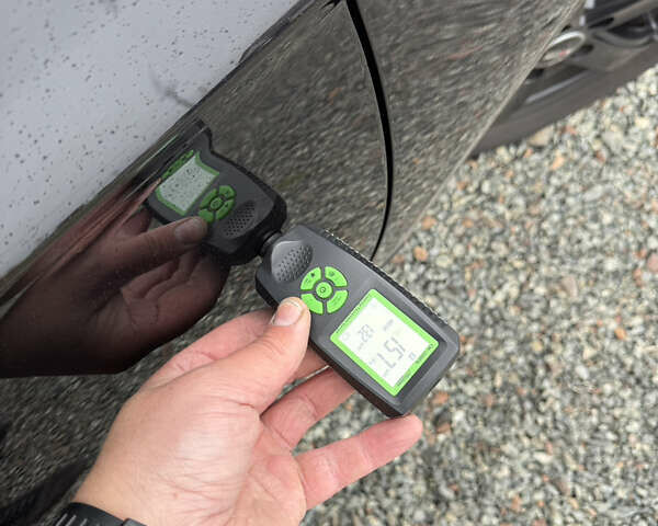 Черный Фольксваген Пассат, объемом двигателя 1.6 л и пробегом 253 тыс. км за 16259 $, фото 32 на Automoto.ua