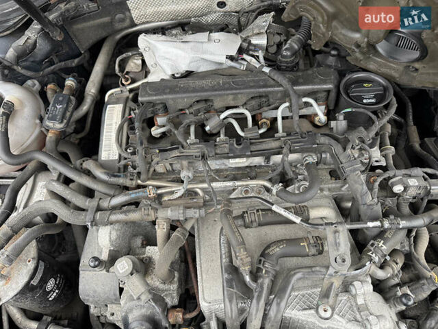 Черный Фольксваген Пассат, объемом двигателя 1.6 л и пробегом 253 тыс. км за 16259 $, фото 29 на Automoto.ua