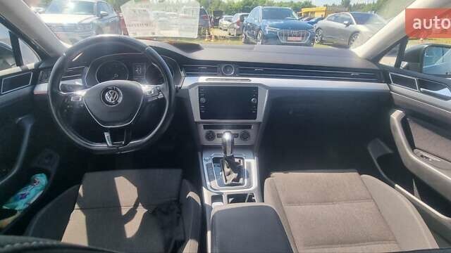 Черный Фольксваген Пассат, объемом двигателя 2 л и пробегом 236 тыс. км за 17500 $, фото 13 на Automoto.ua