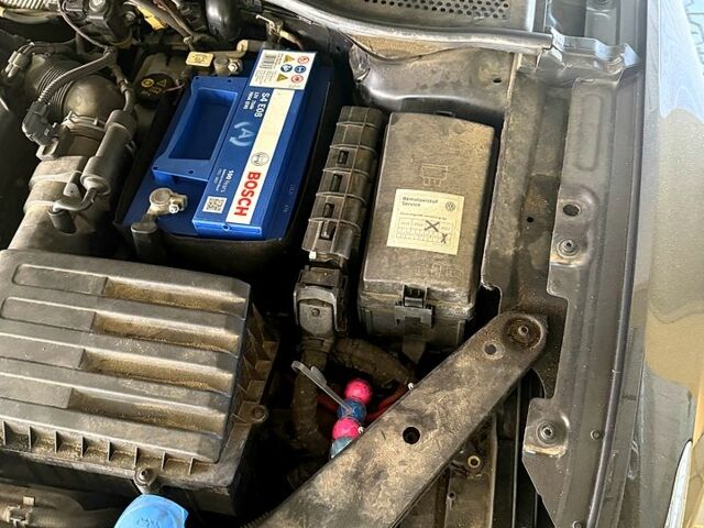 Черный Фольксваген Пассат, объемом двигателя 2 л и пробегом 176 тыс. км за 20000 $, фото 1 на Automoto.ua