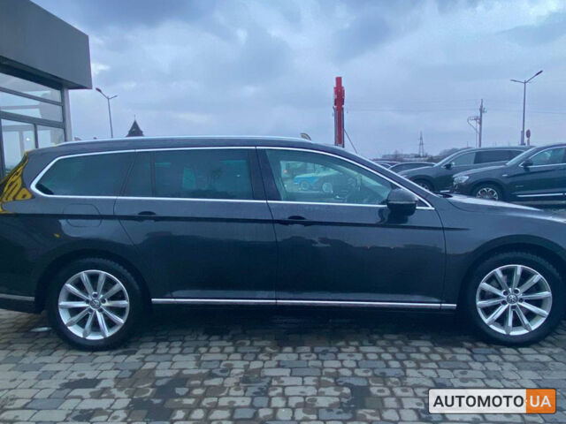 Чорний Фольксваген Пассат, об'ємом двигуна 2 л та пробігом 235 тис. км за 18600 $, фото 7 на Automoto.ua