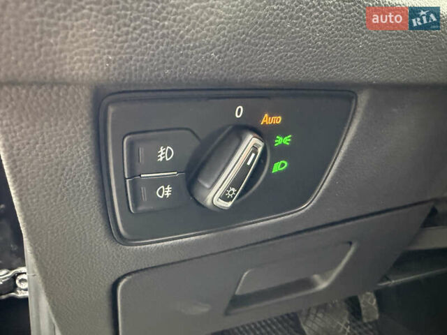 Черный Фольксваген Пассат, объемом двигателя 1.6 л и пробегом 253 тыс. км за 16259 $, фото 15 на Automoto.ua