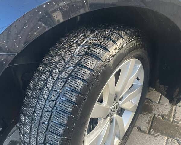 Черный Фольксваген Пассат, объемом двигателя 1.97 л и пробегом 245 тыс. км за 18800 $, фото 12 на Automoto.ua