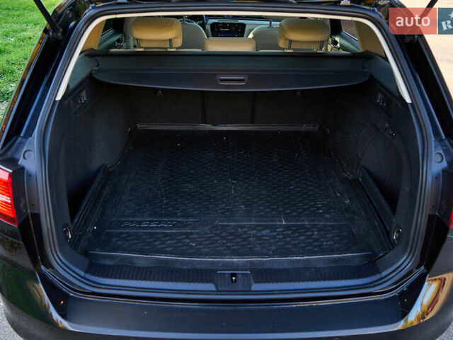 Чорний Фольксваген Пассат, об'ємом двигуна 2 л та пробігом 244 тис. км за 18500 $, фото 43 на Automoto.ua