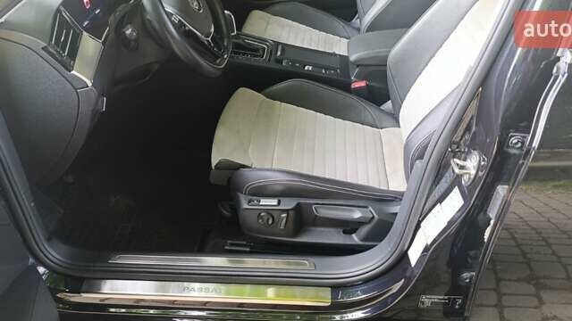 Черный Фольксваген Пассат, объемом двигателя 1.97 л и пробегом 109 тыс. км за 25890 $, фото 4 на Automoto.ua