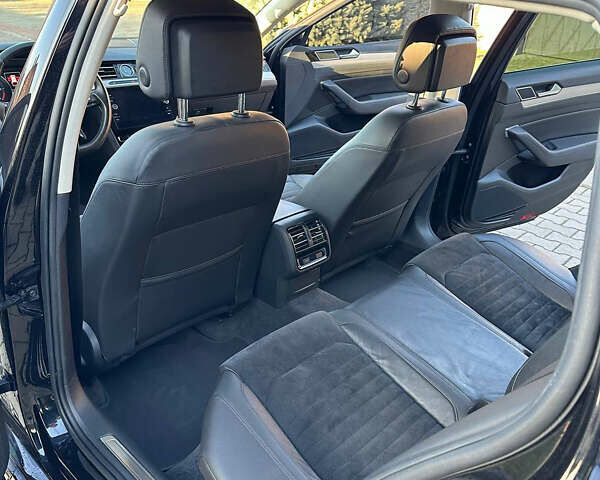 Черный Фольксваген Пассат, объемом двигателя 2 л и пробегом 190 тыс. км за 17200 $, фото 16 на Automoto.ua