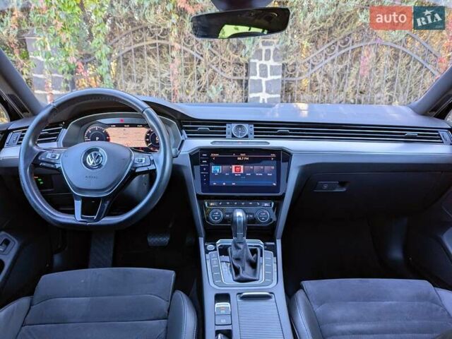 Фольксваген Пассат 2018 в Луцке на Automoto.ua Черный Фольксваген Пассат, объемом двигателя 1.97 л и пробегом 240 тыс. км за 19300 $, фото 40 на Automoto.ua