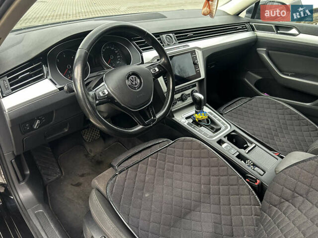 Черный Фольксваген Пассат, объемом двигателя 1.6 л и пробегом 280 тыс. км за 14500 $, фото 7 на Automoto.ua