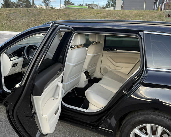 Черный Фольксваген Пассат, объемом двигателя 1.97 л и пробегом 223 тыс. км за 17100 $, фото 6 на Automoto.ua