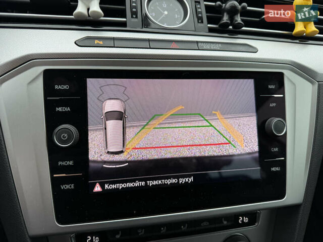 Черный Фольксваген Пассат, объемом двигателя 1.6 л и пробегом 253 тыс. км за 16259 $, фото 33 на Automoto.ua