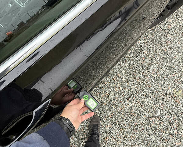 Черный Фольксваген Пассат, объемом двигателя 1.6 л и пробегом 253 тыс. км за 16259 $, фото 30 на Automoto.ua