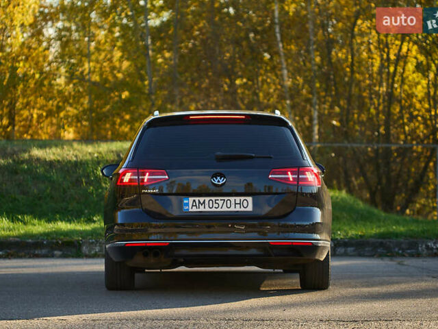 Чорний Фольксваген Пассат, об'ємом двигуна 2 л та пробігом 244 тис. км за 18500 $, фото 4 на Automoto.ua