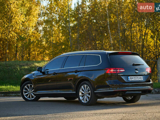 Чорний Фольксваген Пассат, об'ємом двигуна 2 л та пробігом 244 тис. км за 18500 $, фото 6 на Automoto.ua