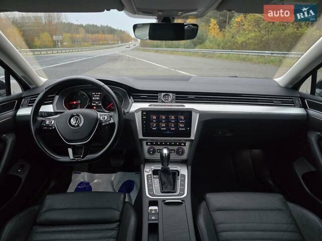 Фольксваген Пассат 2018 у Ковель на Automoto.ua Чорний Фольксваген Пассат, об'ємом двигуна 2 л та пробігом 234 тис. км за 18599 $, фото 63 на Automoto.ua