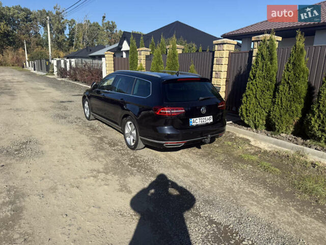 Черный Фольксваген Пассат, объемом двигателя 1.97 л и пробегом 187 тыс. км за 22350 $, фото 2 на Automoto.ua