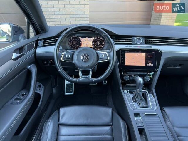 Черный Фольксваген Пассат, объемом двигателя 1.97 л и пробегом 200 тыс. км за 23300 $, фото 24 на Automoto.ua