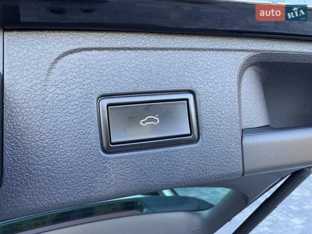 Черный Фольксваген Пассат, объемом двигателя 1.97 л и пробегом 200 тыс. км за 23300 $, фото 75 на Automoto.ua