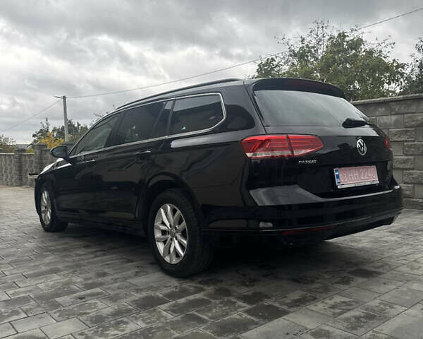 Черный Фольксваген Пассат, объемом двигателя 2 л и пробегом 250 тыс. км за 17400 $, фото 12 на Automoto.ua