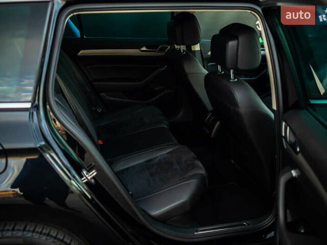 Черный Фольксваген Пассат, объемом двигателя 2 л и пробегом 215 тыс. км за 21700 $, фото 47 на Automoto.ua