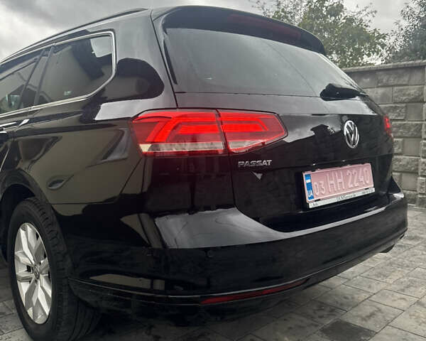Черный Фольксваген Пассат, объемом двигателя 2 л и пробегом 250 тыс. км за 17400 $, фото 29 на Automoto.ua